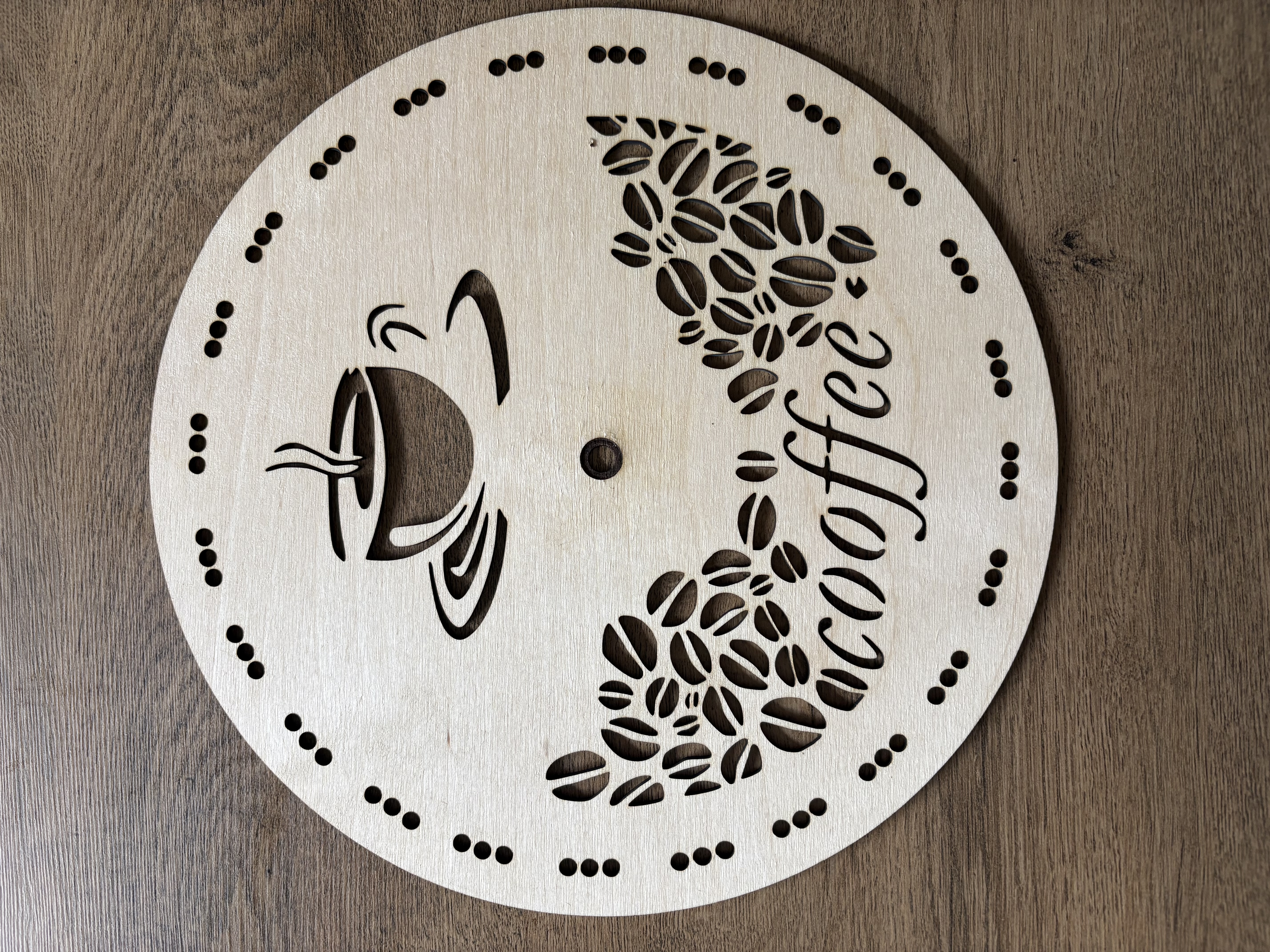ŠABLONA pro pletení věnce - Hodiny COFFEE bez strojku